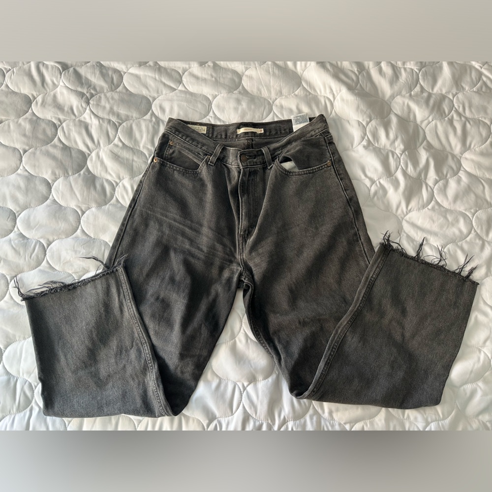 Cropped Levi’s Dad Jean